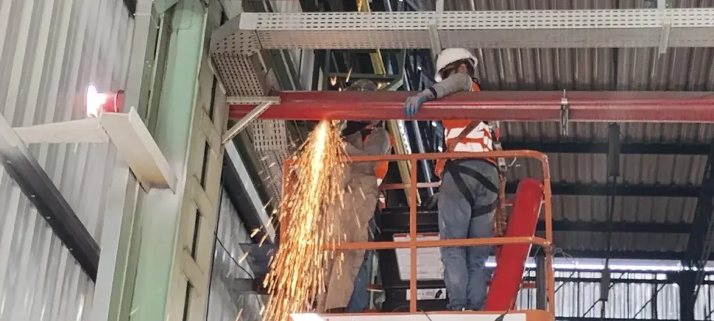 estruturas pré-fabricadas para galpões